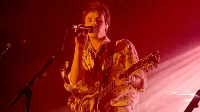 Cruz Beckhams intimes Berlin-Debüt: BILD live beim Mini-Konzert im Mikropol