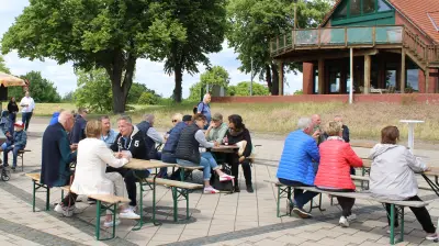 Elbufer Wittenberge: Neues See-Restaurant startet mit Osterprogramm vor offizieller Eröffnung