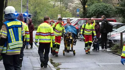 Familientragödie in Witten: Sohn (13) erstochen, Tochter (9) und Mutter schwer verletzt