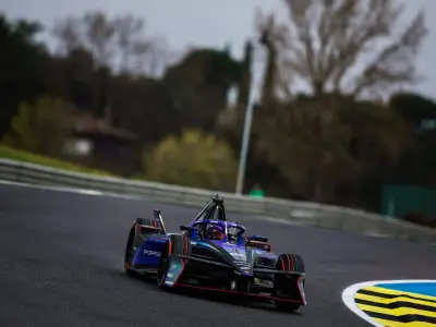 Formel E: Pascal Wehrlein behauptet Gesamtführung mit Podium in Madrid