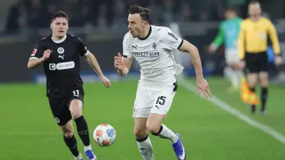 Gladbachs Nationalspieler auf Länderspielreise: Tabakovic kämpft um WM-Ticket