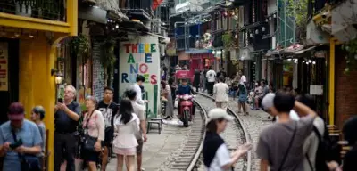 Hanois Train Street: Der gefährliche Selfie-Spot bleibt ein Politikum