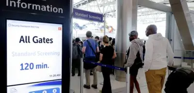 ICE-Einsatz an US-Flughäfen: Unklarheit über Aufgaben und Ziele der Einwanderungsbehörde