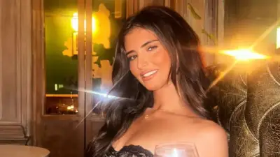 Influencerin gesteht Schmuggel von 17 Kilo Cannabis - Haftstrafe droht