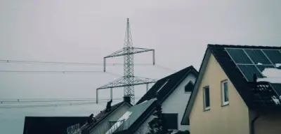 Irankrieg treibt Strompreise für Neukunden um 15 Prozent in die Höhe