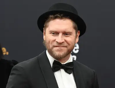 Johannes Oerding: Warum ein perfekter Duschkopf das Hotelzimmer macht