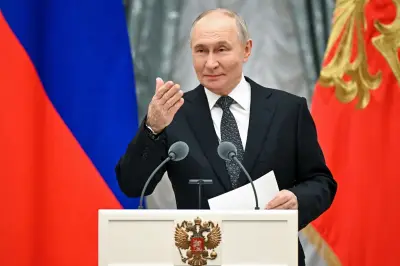 Kreml sucht Kriegsfinanzierung: Russische Unternehmer sollen für Ukraine-Konflikt spenden