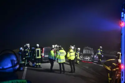 Nebelunfälle auf der A31: Zwei schwere Kollisionen führen zu Verletzten und Sperrungen