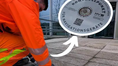 Neuer Navigationskontrollpunkt an Hochschule Neubrandenburg erhöht Präzision für Stadt und Studium