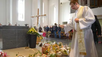 PETA fordert vegane Ostersegnung: Kein Segen mehr für Eier in Kirchen