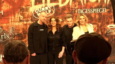 Prominente äußern sich bei Musical-Premiere zum Fall Collien Fernandes