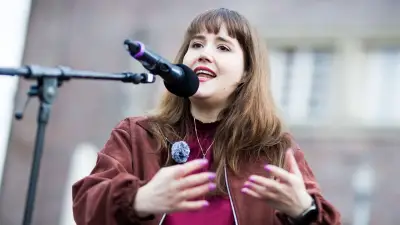 Ricarda Lang im ntv-Talk: Jeder kennt Täter - Schärfere Gesetze gegen digitale Gewalt gefordert