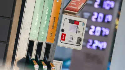 Schwarz-rote Koalition lehnt Tankrabatt ab: „Keine Hilfe, sondern Konzernförderung“