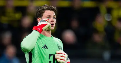 Torwart-Krise beim FC Bayern vor Real Madrid: Urbig verletzt, Prescott rückt in den Fokus