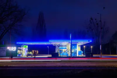 Trendwende an der Tankstelle: Spritpreise sinken deutlich - Bundestag reagiert