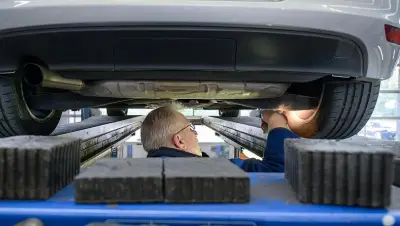 TÜV Süd Gehälter: Was Technikprüfer wirklich verdienen und welche Extras es gibt