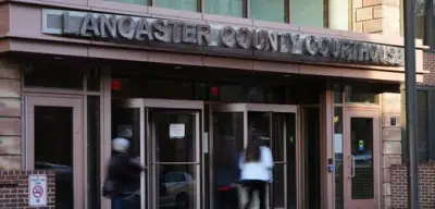 US-Teenager wegen KI-generierter Nacktbilder von Mitschülern verurteilt