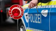A9-Kontrolle bei Thurland: Polizei stoppt betrunkenen Busfahrer mit 0,6 Promille