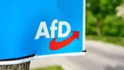 AfD-Mitglied legt eigenes Auto in Brand und fälscht Antifa-Drohbrief