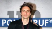André Kaczmarczyk: Vom Theater zur TV-Ikone als genderfluider Polizeiruf-Kommissar