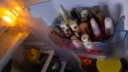 Beauty-Lagerung: Nicht alle Kosmetikprodukte gehören in den Kühlschrank