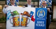 Bier-Diplomatie: Bayern eröffnet neues Hofbräuhaus in Texas mit Söder-Besuch