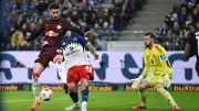 Bundesliga-Highlight: Unglaubliches Tor beim HSV gegen RB Leipzig sorgt für Fassungslosigkeit