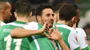 Claudio Pizarro schreibt Bundesliga-Geschichte: Ältester Hattrick-Torschütze aller Zeiten
