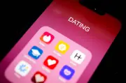 Dating-App-Falle: Jugendliche vor Gericht wegen homophober Überfälle in Brandenburg