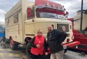 DDR-Lkw als Wohnmobil: Ehepaar fährt mit Ifa W50 von Zehmigkau bis nach Tunesien
