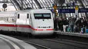 Deutsche Bahn mit 2,3 Milliarden Euro Verlust 2025 - Pünktlichkeit sinkt auf 60,1 Prozent