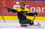 Deutsche Para-Eishockey-Mannschaft erlebt deutliche 0:12-Niederlage bei Paralympics-Comeback