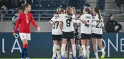 DFB-Frauen feiern Kantersieg in Norwegen: Ann-Katrin Berger hält Tor sauber