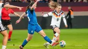 DFB-Fußballerinnen starten mit 5:0-Kantersieg in die WM-Qualifikation