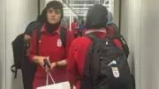Dramatische Flucht vor Abflug: Zwei weitere irranische Fußballspielerinnen entkommen in Australien