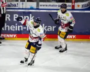 Eisbären Berlin feiern souveränen 5:2-Auswärtssieg in Dresden
