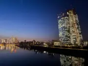 EZB hält Leitzinsen trotz Iran-Krieg und Inflationsrisiken stabil