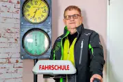 Fahrschule Schmalz in Zeitz feiert 30-jähriges Bestehen – Inhaber warnt vor Reform
