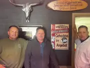 Familienbetrieb im Wandel: Landfleischerei Ehrhardt feiert 25 Jahre und erfolgreiche Übergabe