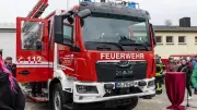 Feuerwehr Mochau-Thießen präsentiert neues Löschfahrzeug für 550.000 Euro