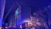Feuerwehrübung in Dessau: Verrauchter Keller und Rettung vom Dach an ehemaliger Schule