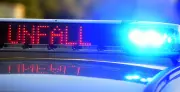Flucht vor Polizei in Mecklenburg-Vorpommern: Auto brennt nach Unfall komplett aus