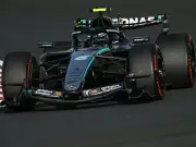 Formel 1: Kimi Antonelli holt Pole Position in Japan vor Mercedes-Kollege Russell