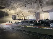 Großbrand im Engelbergtunnel: Lkw mit Kühlschränken löst Verkehrschaos aus