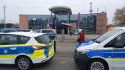 Großeinsatz am Rostocker Hauptbahnhof: Waffen, Drogen und Gesuchte entdeckt