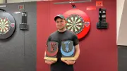 Halle feiert Premiere: Erste Stadtmeisterschaft im Darts mit starken Frauen und jungem Talent