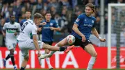Hannover 96: Abwehrchef-Probleme trotz Titz' Gelassenheit vor Fürth-Spiel
