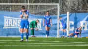 Hansa Rostock stürzt nach bitterer Niederlage auf letzten Platz der Regionalliga Nordost ab