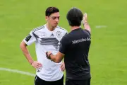 Löw über Özils Rücktritt: „Nie gelesen“ – Bierhoff nennt Schritt „nachvollziehbar“