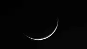 Mega-Mager-Mond: Ultradünne Mondsichel heute Abend für nur 21 Minuten sichtbar